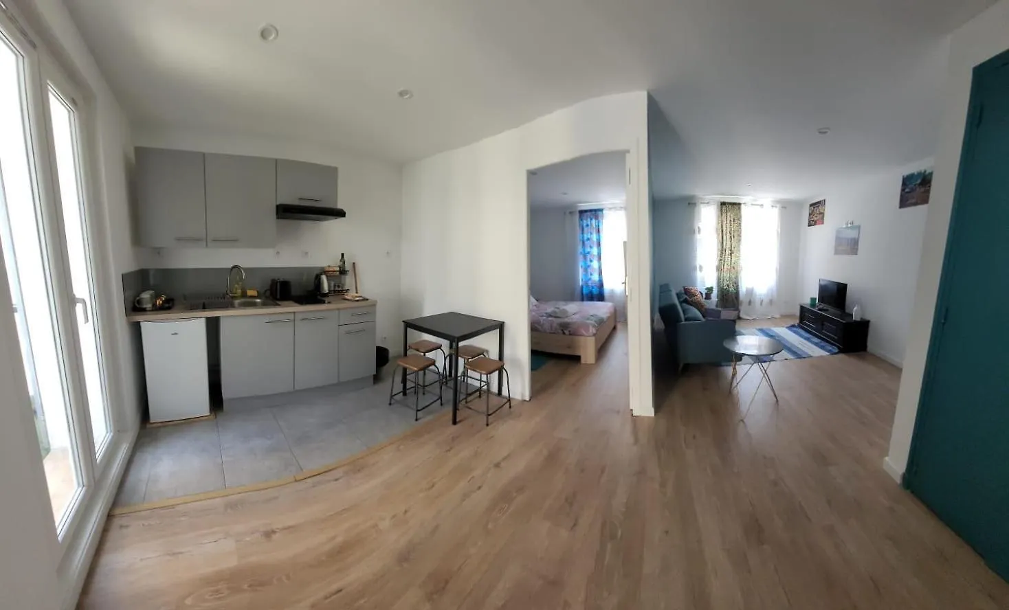 Ferienwohnung Charment T2 Quartier Createurs,Metro Crs Julien. Marseilles Apartment