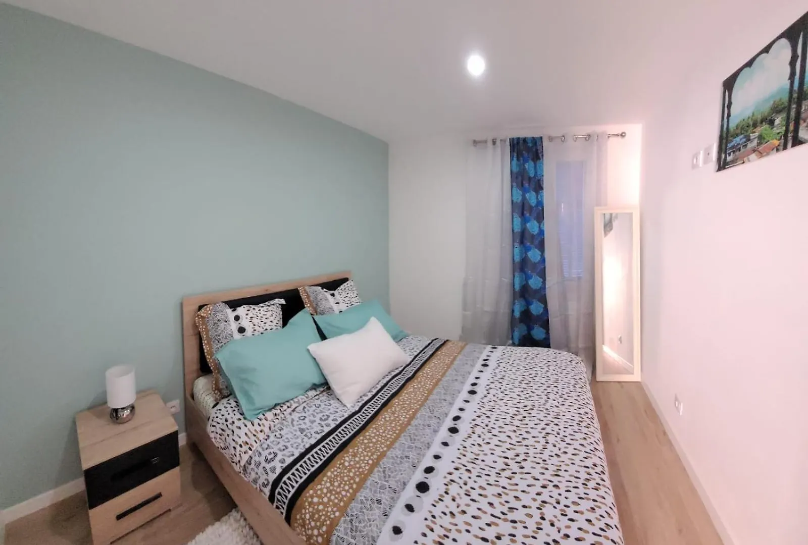 Ferienwohnung Charment T2 Quartier Createurs,Metro Crs Julien. Marseilles Frankreich